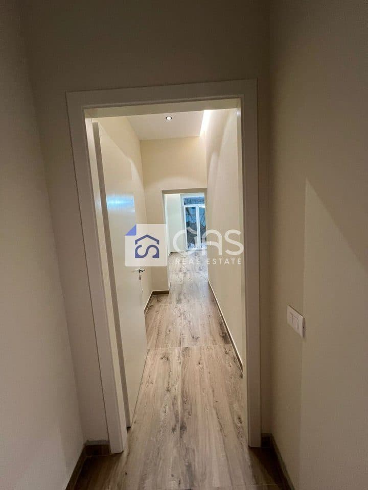 Jepet me qera Apartament Per Biznes tek Shallvaret, Tiranë - 400€ | 30 m² 3