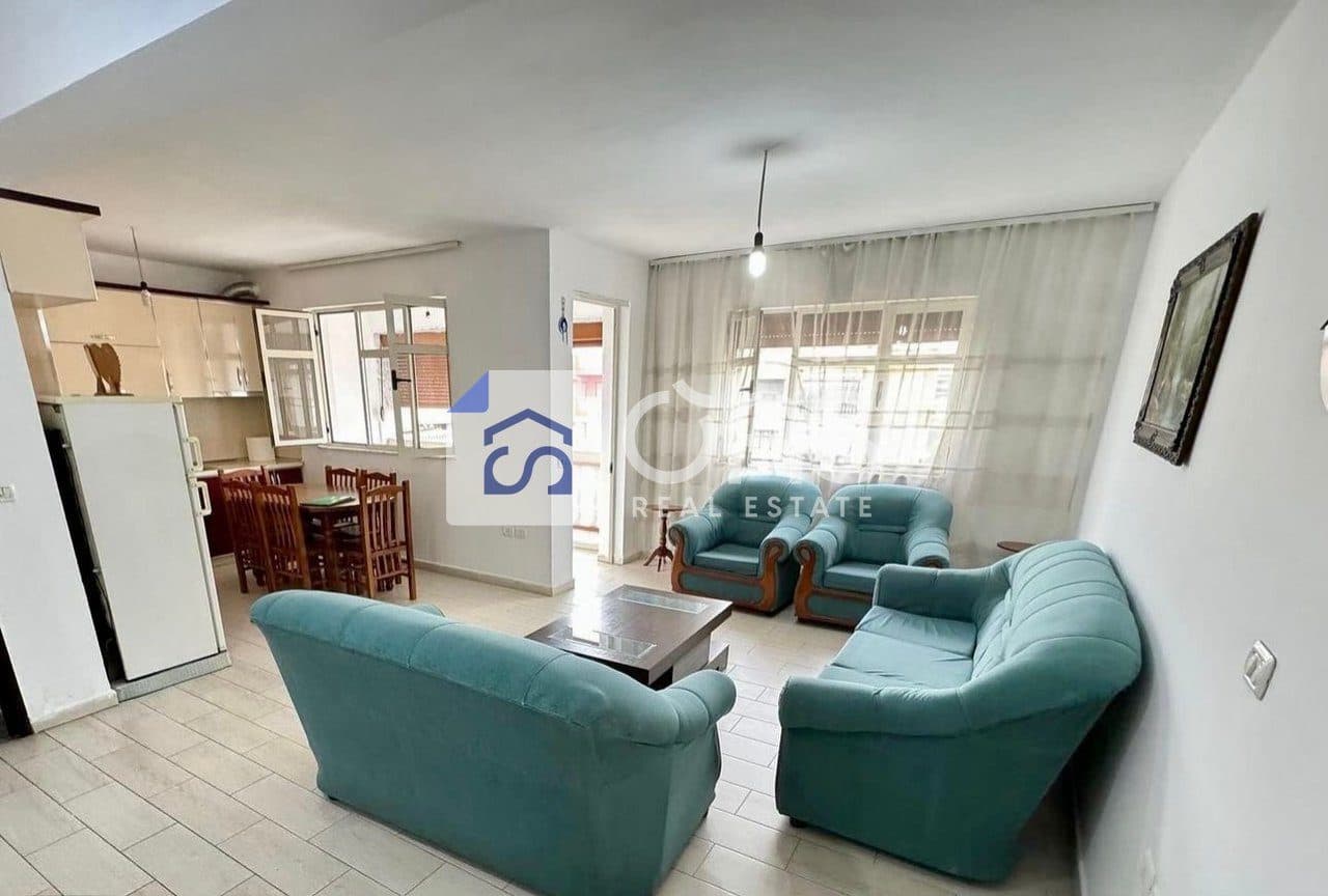 Apartament 2+1 Me Qira në Casa Italia, Kthesa e Kamzës, Tiranë - 400€ | 95 m²
