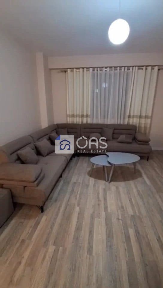 Jepet me qira apartamenti 1+1 Ne Astir 1