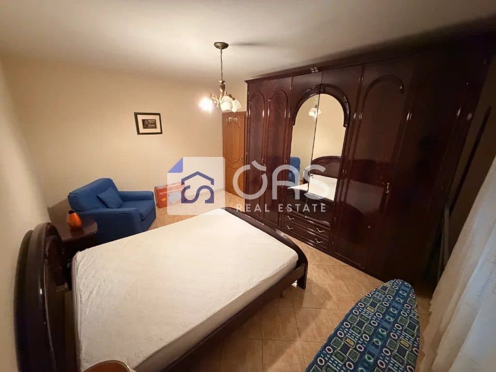 Jepet me qera apartament 2+1 Ne Porcelan 2