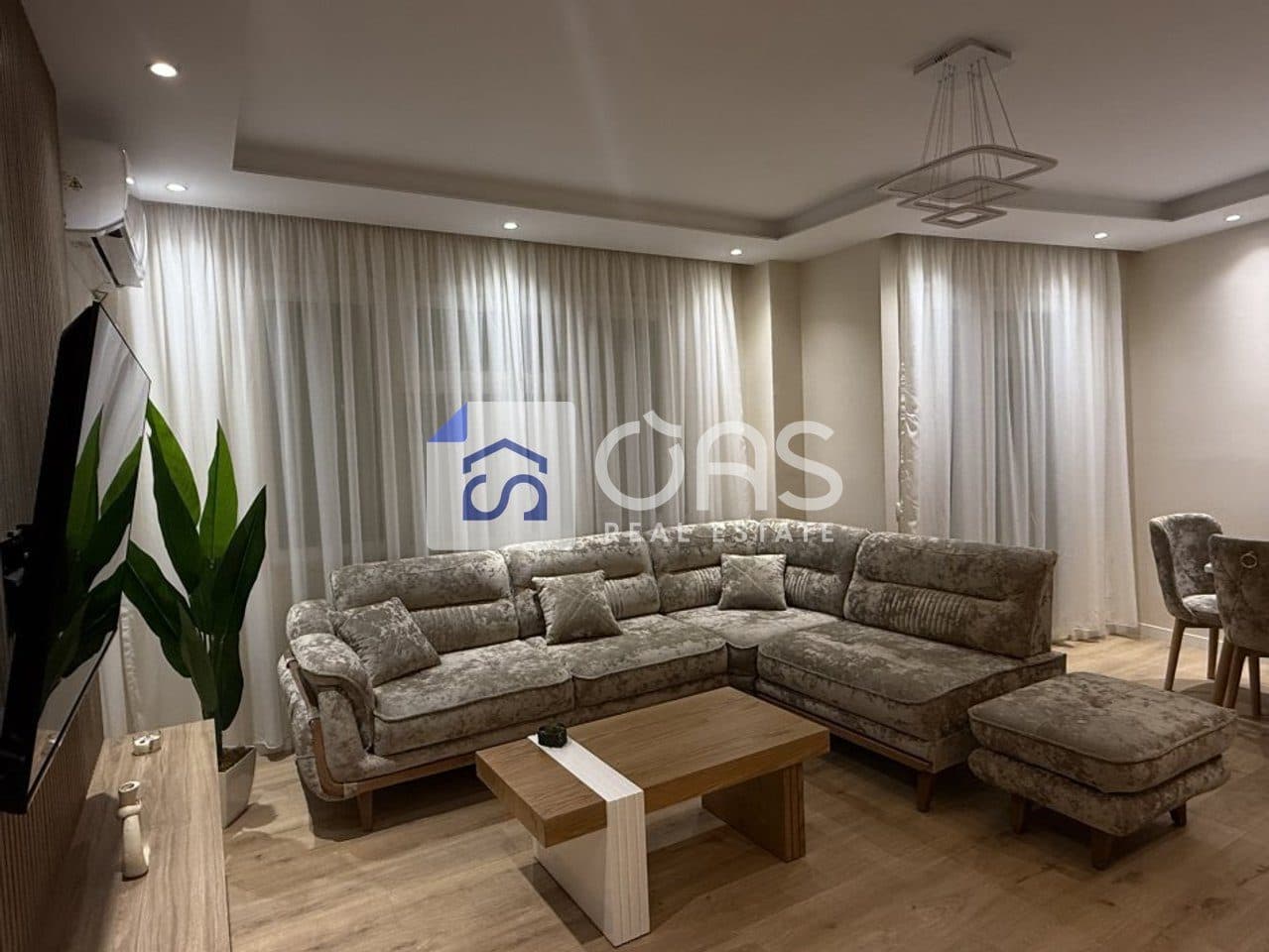 Jepet apartament me qera 2+1+2 tek Liqeni i Thate. 2