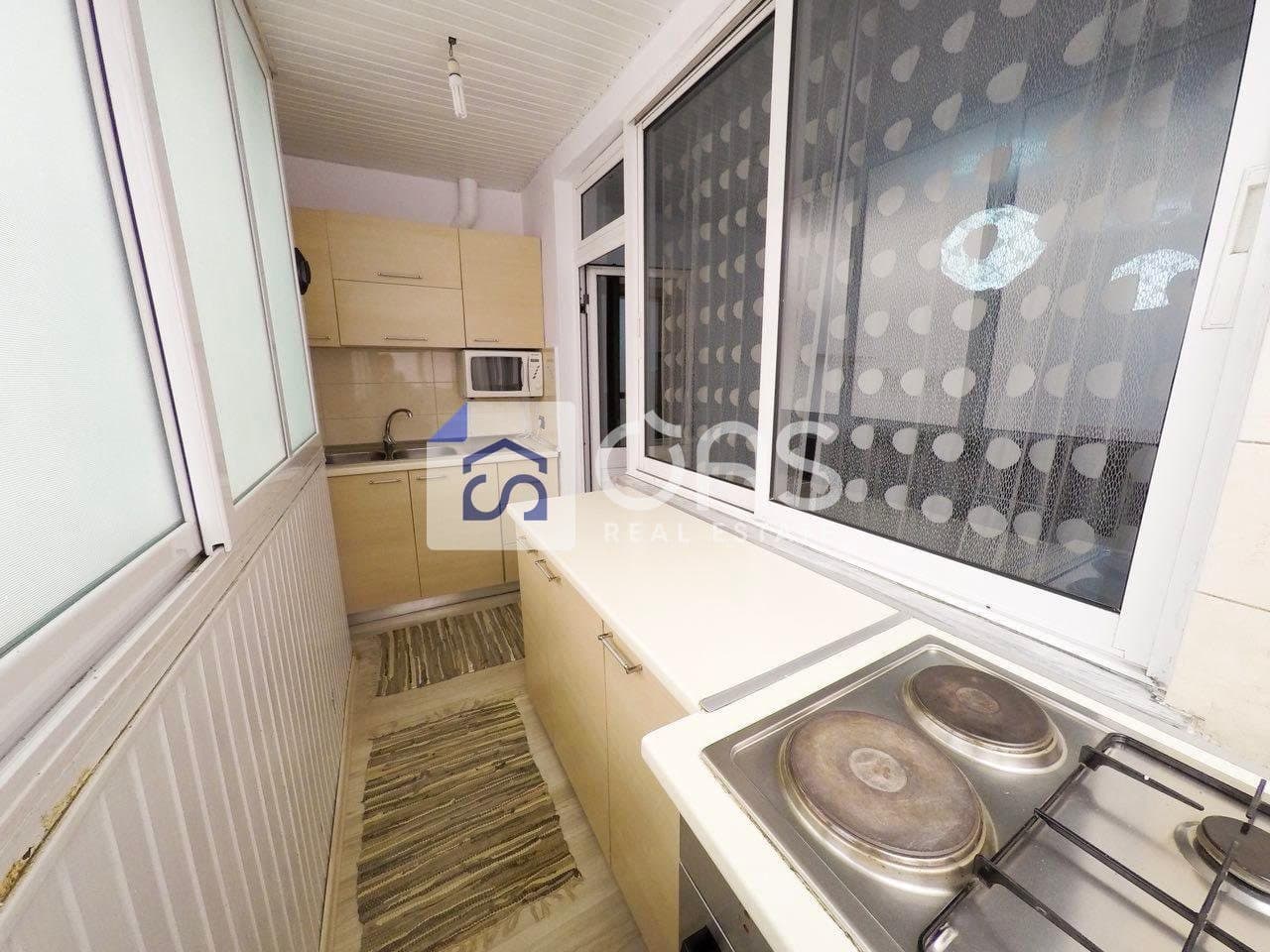 Jepet apartament me qera 1+1 Myslym Shyri 3