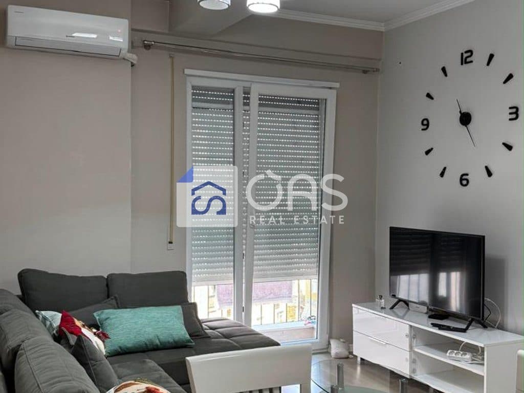 Jepet me qera apartament 1+1 ne Brryl