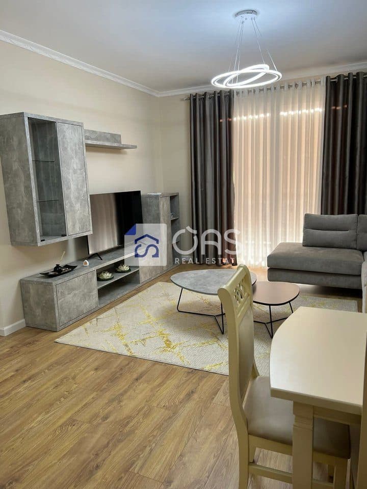 Jepet me qera apartament 2+1 Te Rruga e Elbasanit