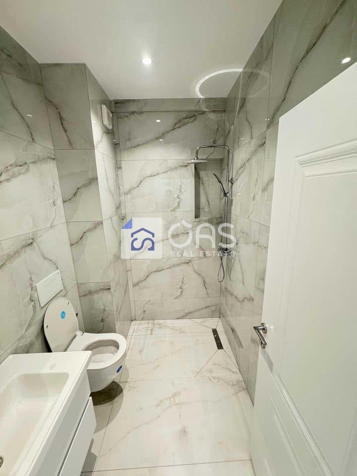 Jepet me qera apartament 2+1+2 Ne Kamez 3