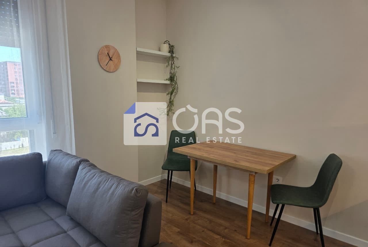 Jepet apartament me qera 1+1 5 Maj 2