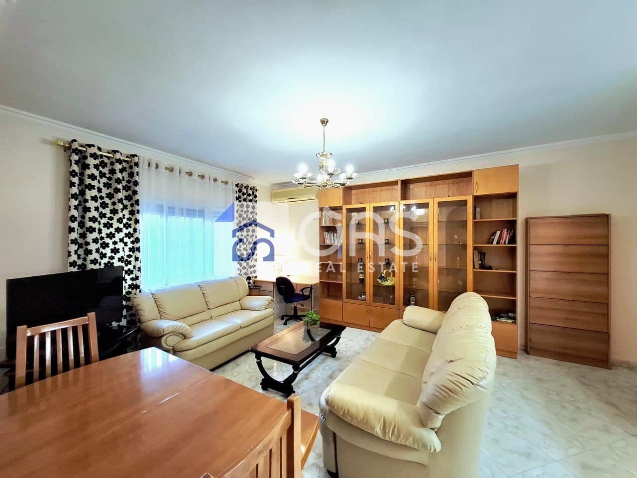 Jepet apartament me qera 1+1 Komuna Prisit 2