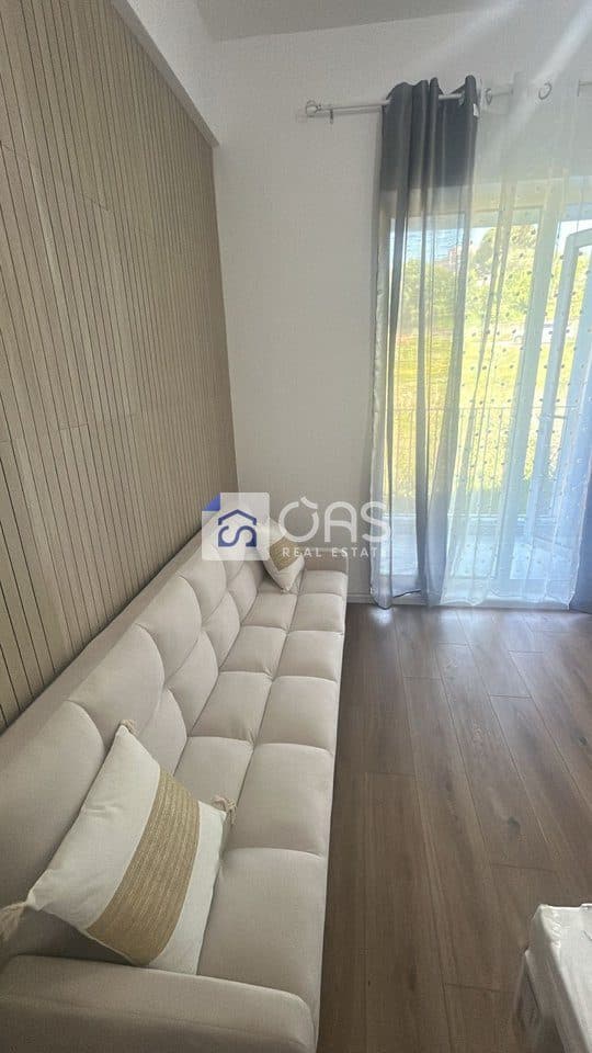Jepet apartament me qera 1+1 ne Fresk