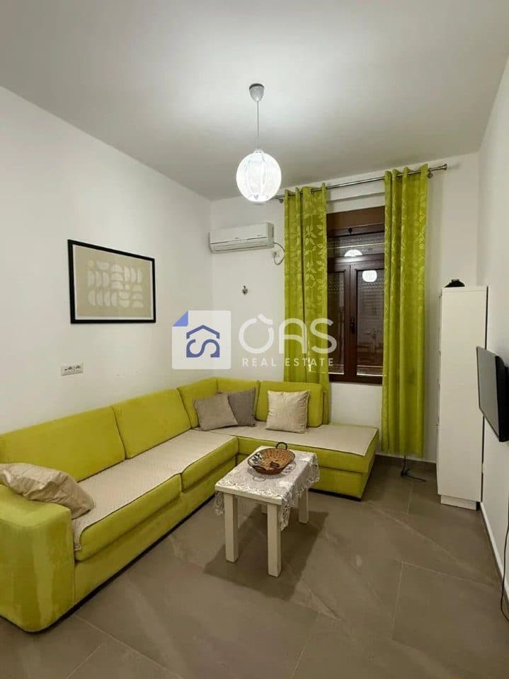 Jepet me qera apartament 1+1 Ne Bllok