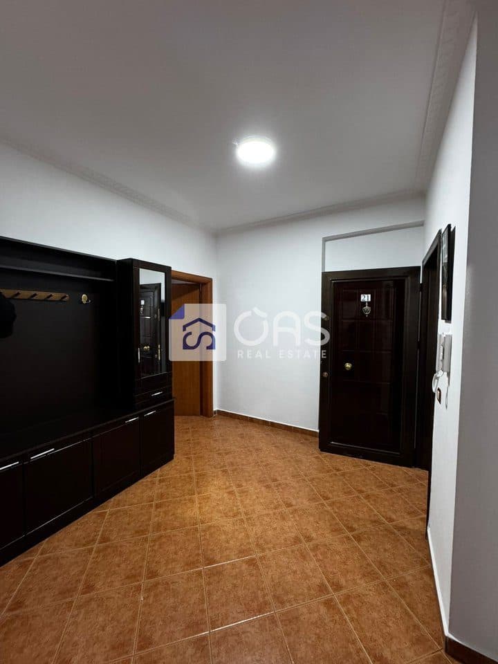 Jepet me qera apartament 2+1 ne Yzberisht 4