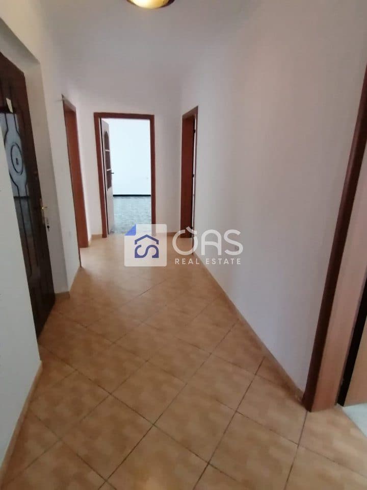 Apartament me qera 3+1 Tek Rruga e Kavajes 3