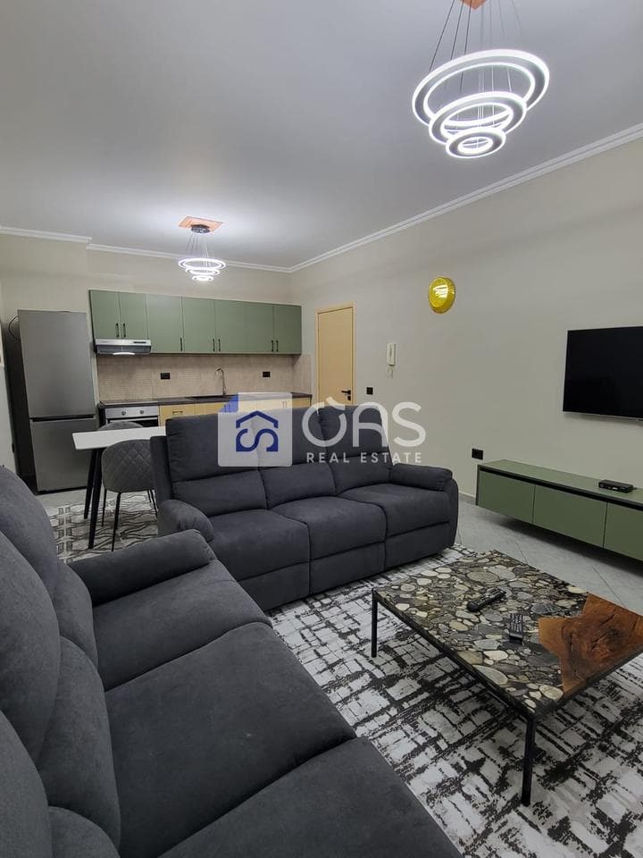 Jepet me qera apartament 1+1 ne Fresk.