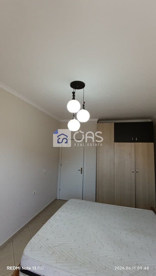 Jepet apartament me qera 1+1 Perball Delijorgjit 4