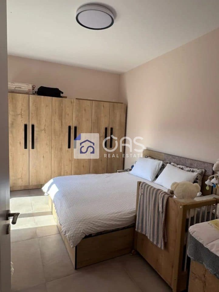 Jepet me qira apartament 1+1+Verande Ne Paskuqan