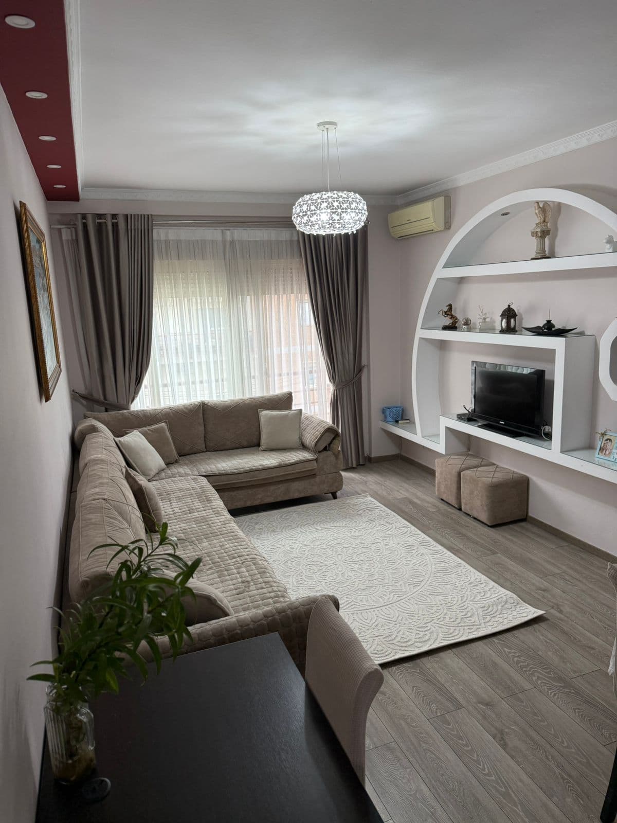 Jepet me qera apartament 1+1 ne Don Bosko (Kompleksi Vizion Plus)