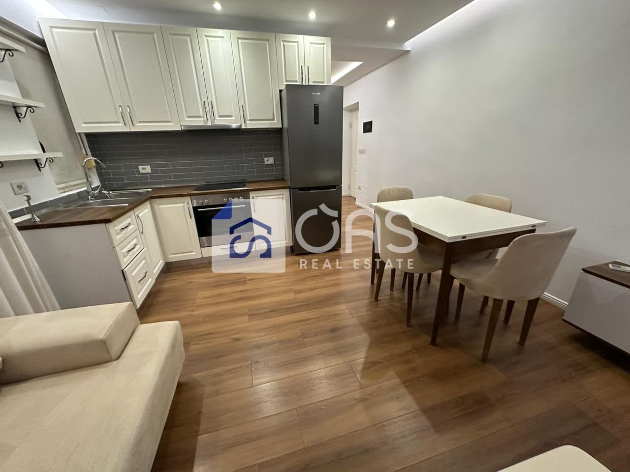 Jepet apartament me qera 1+1 tek Rruga e Dibres 2