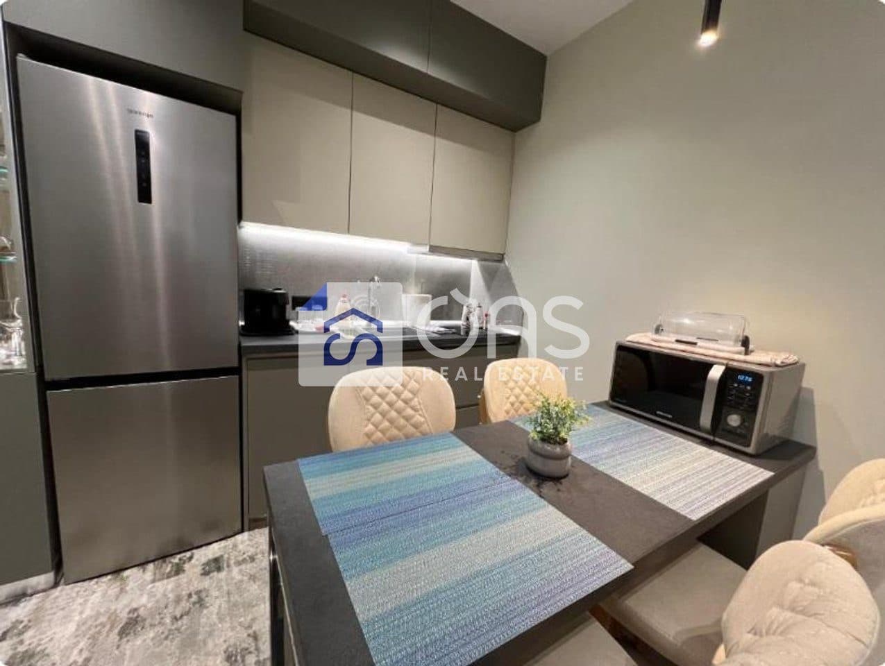 Apartament 1+1 Me Qira në Qendër të Tiranës - 970€ | 98 m² 4