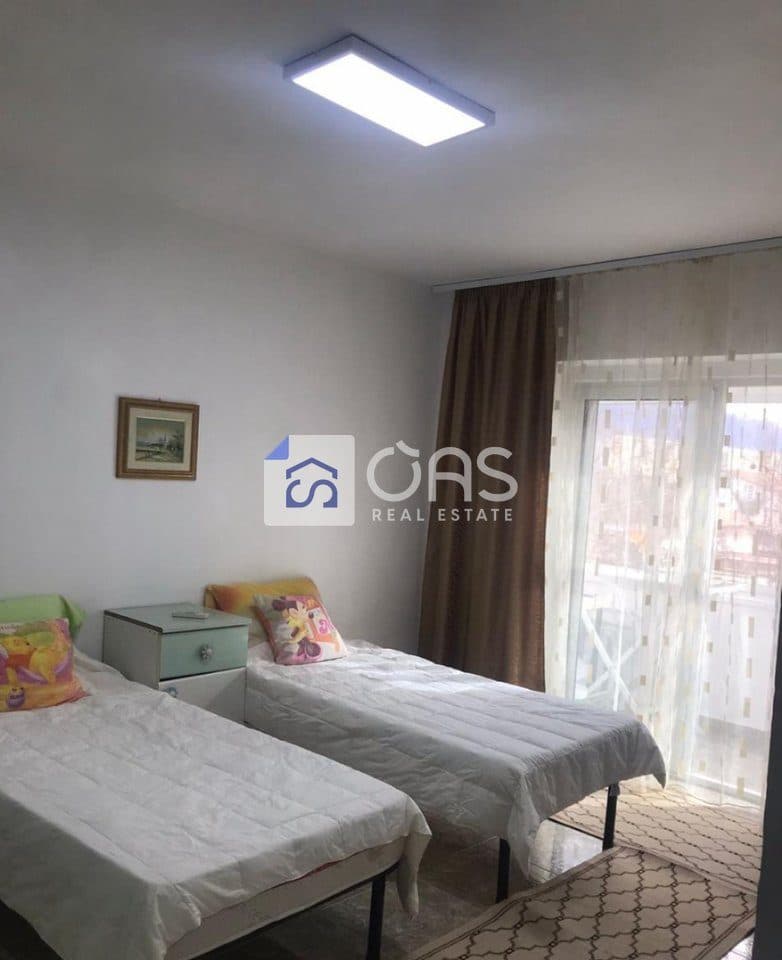 Jepet ambient me qera 2+1 tek Rruga e Dibres 4