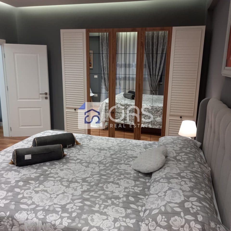 Jepet me qera apartament 1+1 tek Stadiumi Dinamo 4