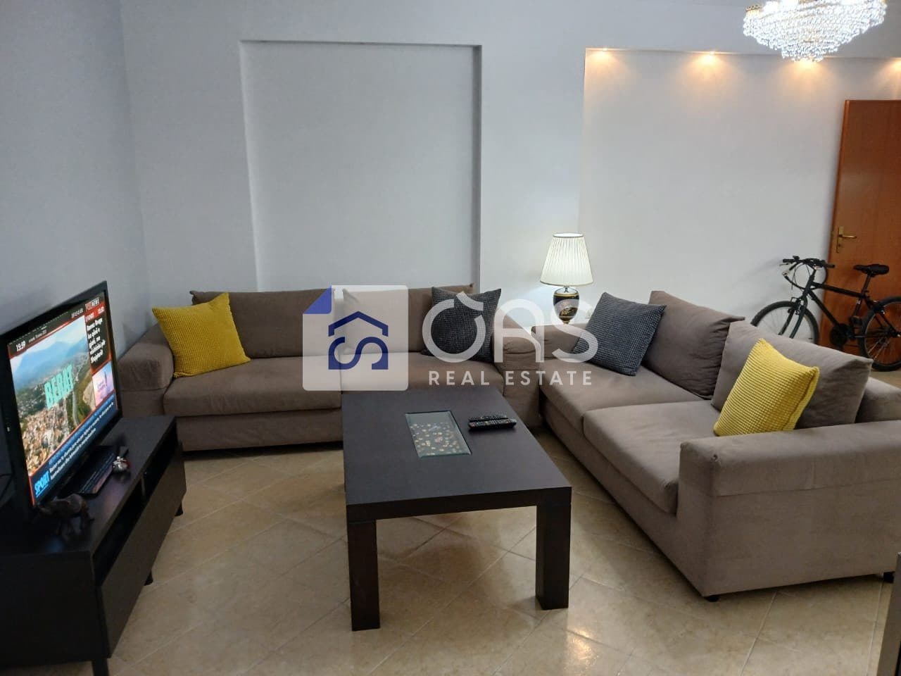 Jepet apartament me qera 2+1 ne Fresk. 2