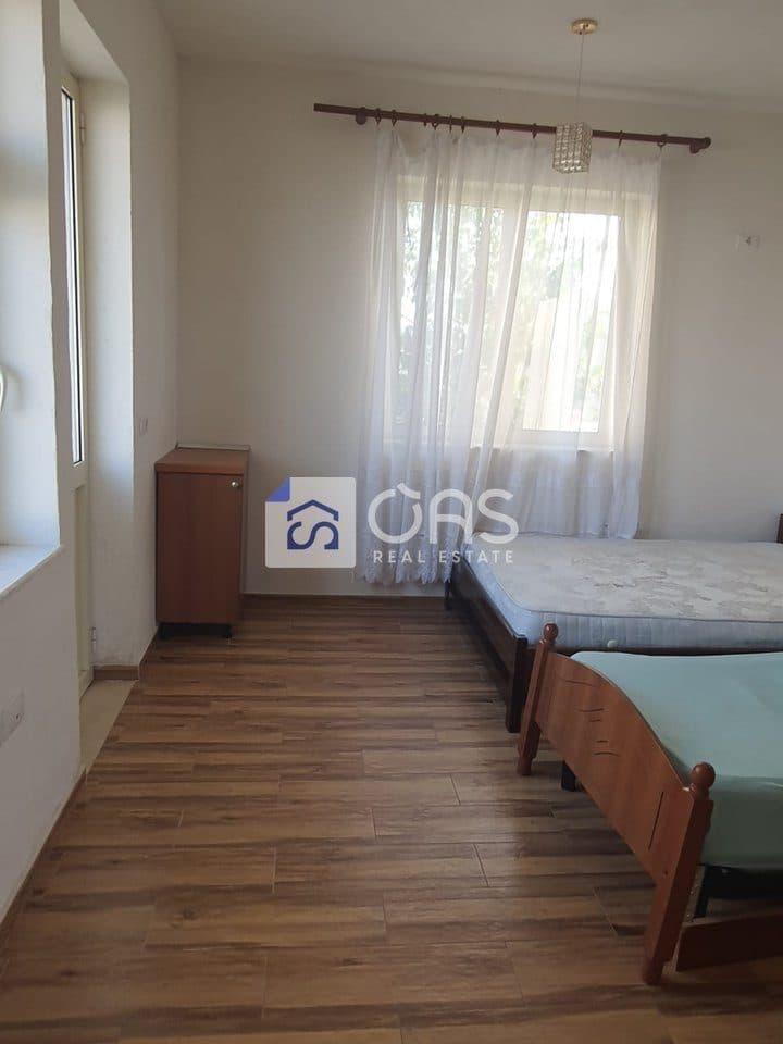 Apartament 1+1 Me Qira në Tregu Elektrik, Tiranë - 300€ | 55 m² 3