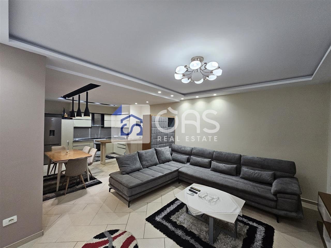 Jepet Apartament me qera 2+1 Liqeni i Thate 2