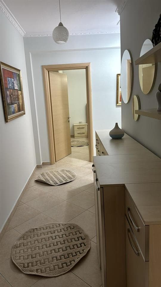Jepet apartament me qera 2+1 ne Don Bosko. 2