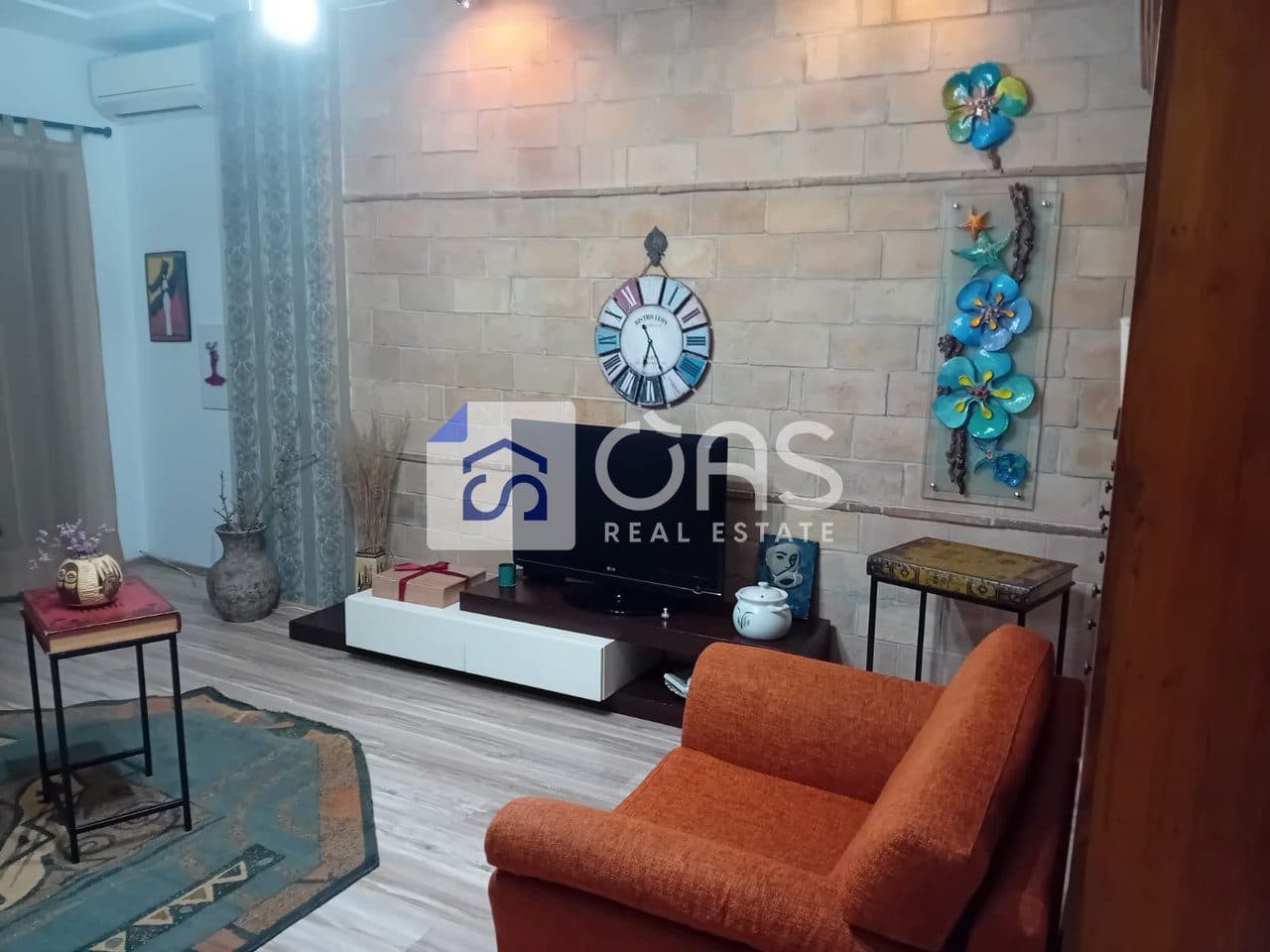 Apartament 2+2 Me Qira në Komunën e Parisit, Tiranë - 600€ | 120 m²