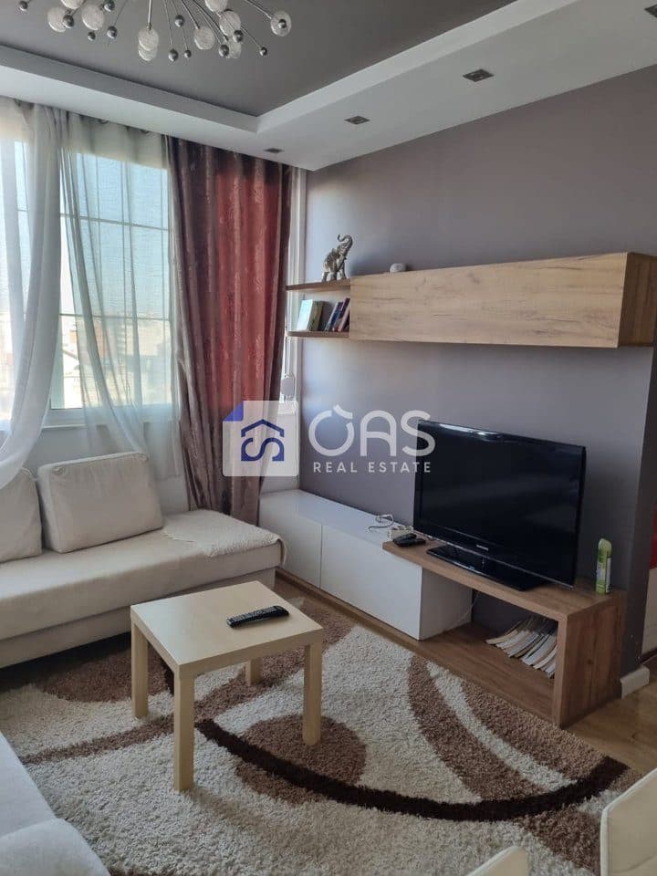 Apartament 2+1 Me Qira në Ali Demi, Tiranë - 600€ | 80 m²