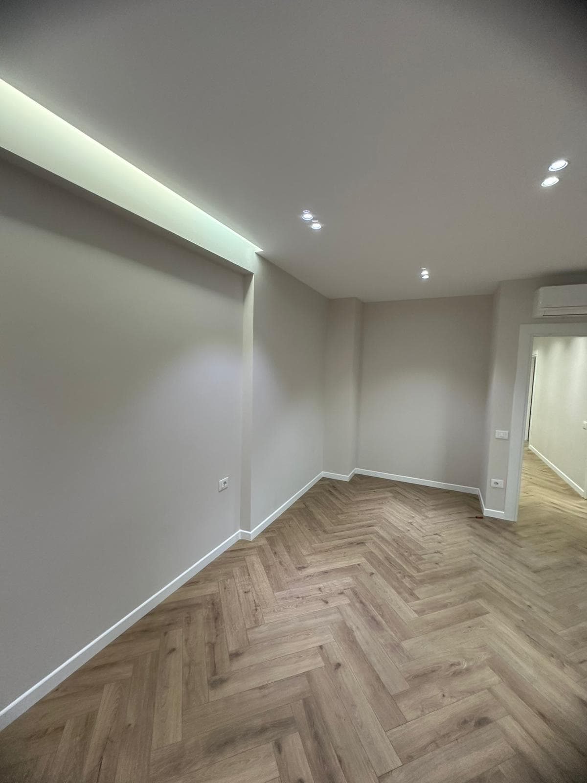 Apartament 2+1+2 Me Qira në Astir, Tiranë - 1100€ | 128 m² 4