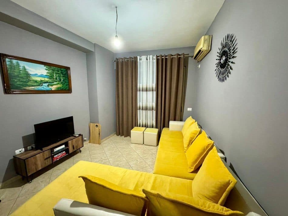 Apartament me qera 1+1 Ne Astir