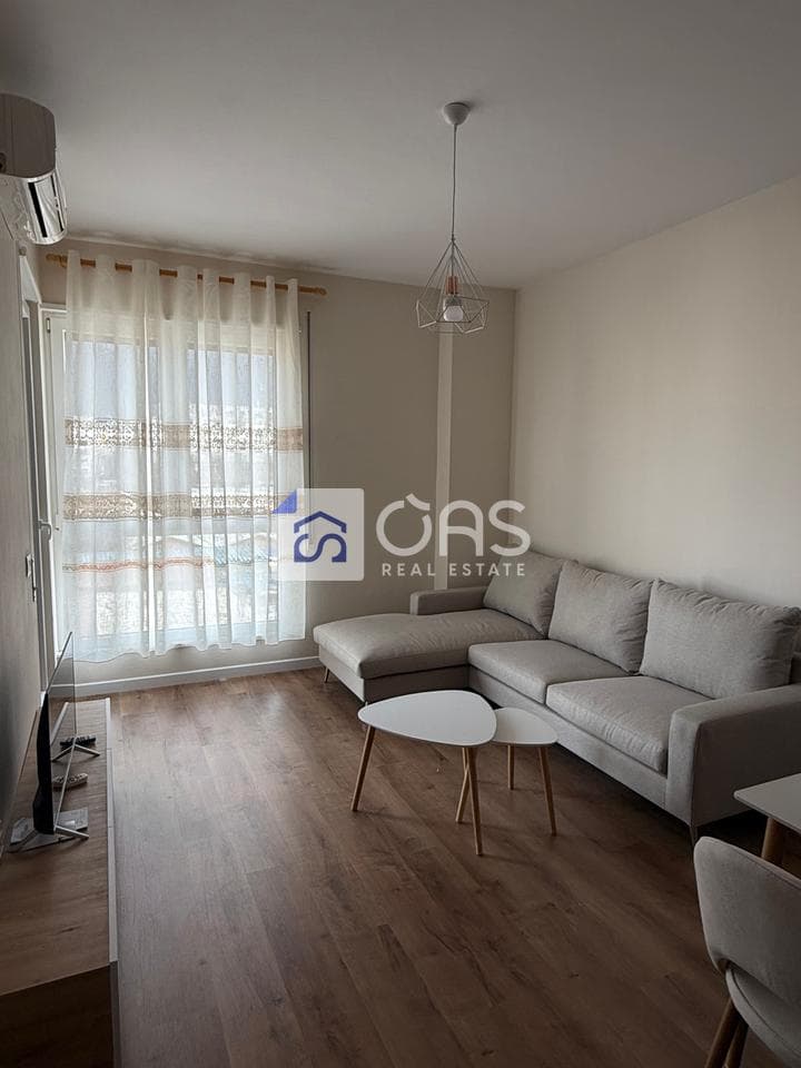 Jepet apartament me qera 1+1 Ne 5 Maj