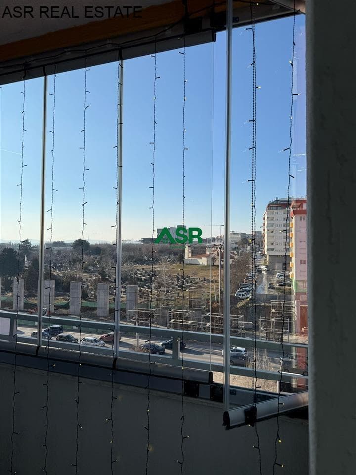 Banesë 63m2 ne shitje në Lakrishte 2