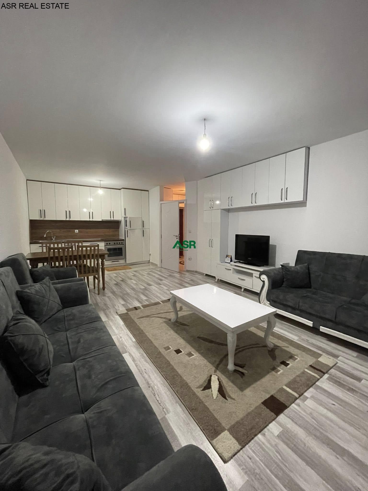 Banesë 60m2 me qira në rr.B 4
