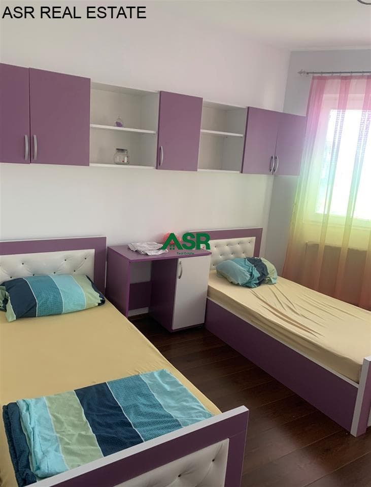 Lëshohet banesa me qira në lagjën Qender