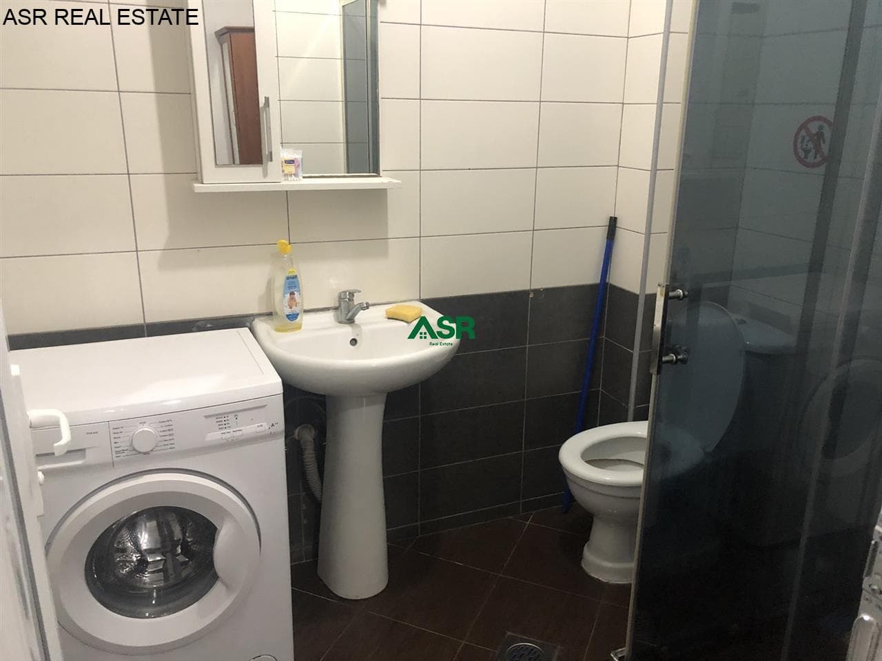Banesë 50m2 me qira në lagjen Tophane 2