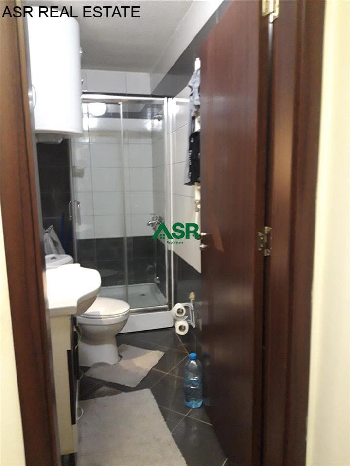 Lëshohet banesa me qira në lagjen qafa 4