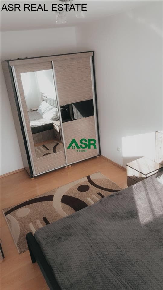 Banesë 90m2 me qira në Emshir 2