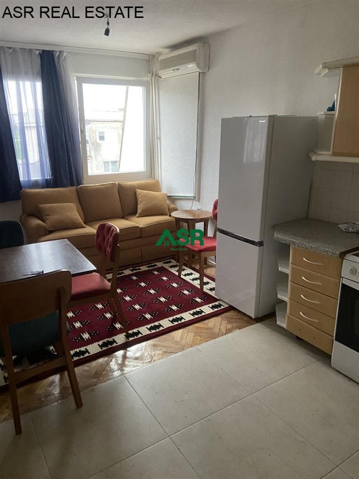 Banesë 55m2 me qira në Ulpiane