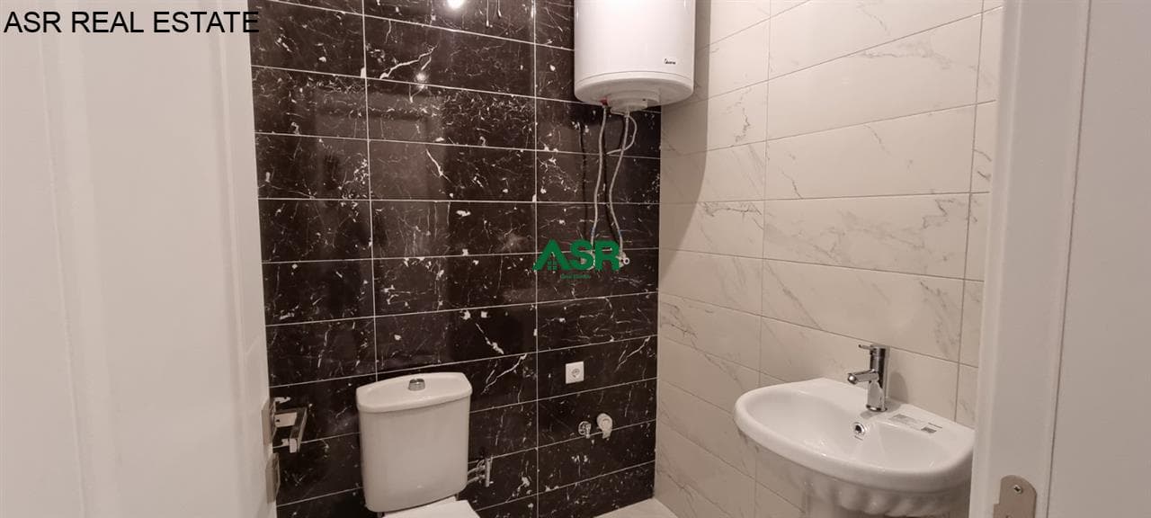 Lëshohet banesa me qira ne lagjen rruga C 4