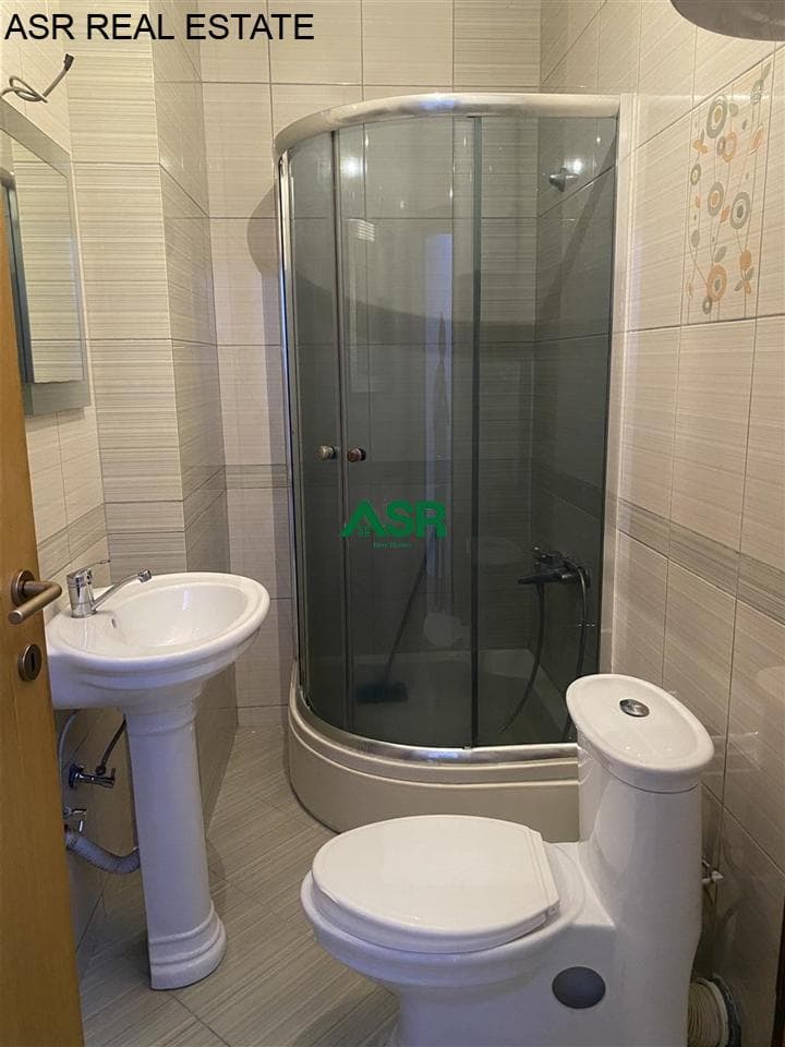 Banesë/ zyre 67m2 me qira në lagjen parku i qytetit 4