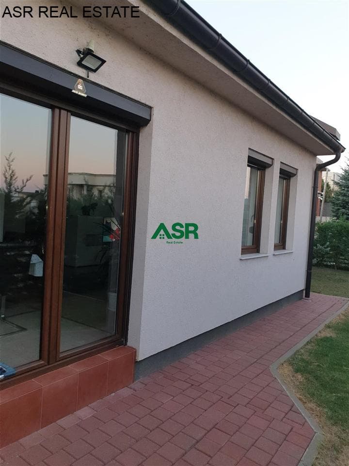 Shtëpi 130m2 ne shitje në Veternik