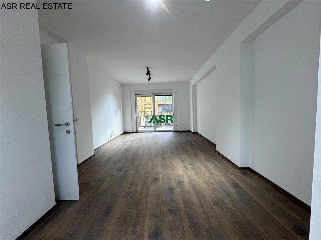 Banesë 83m2 me qira në lagjen Arberia 4