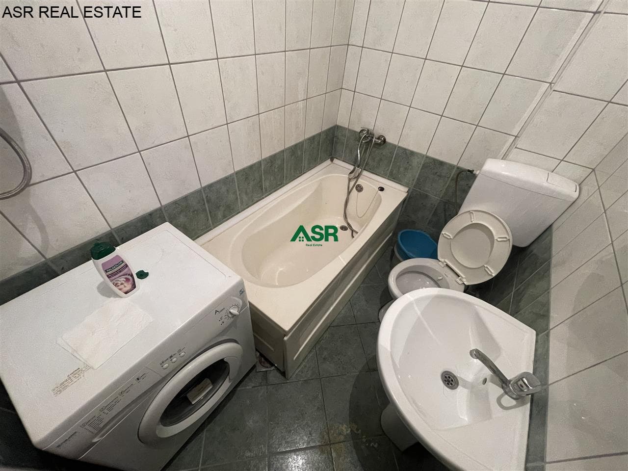 Lëshohet banesa me qira në lagjën Qender