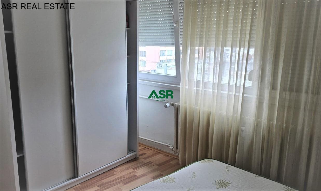 Banesë 80m2 me qira në qendër të Prishtinës përballë hotel Grandit 4