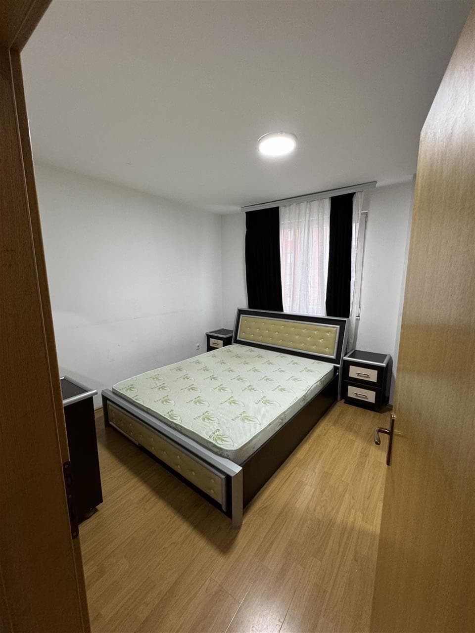 Banesë 65m2 me qira në Emshir 3