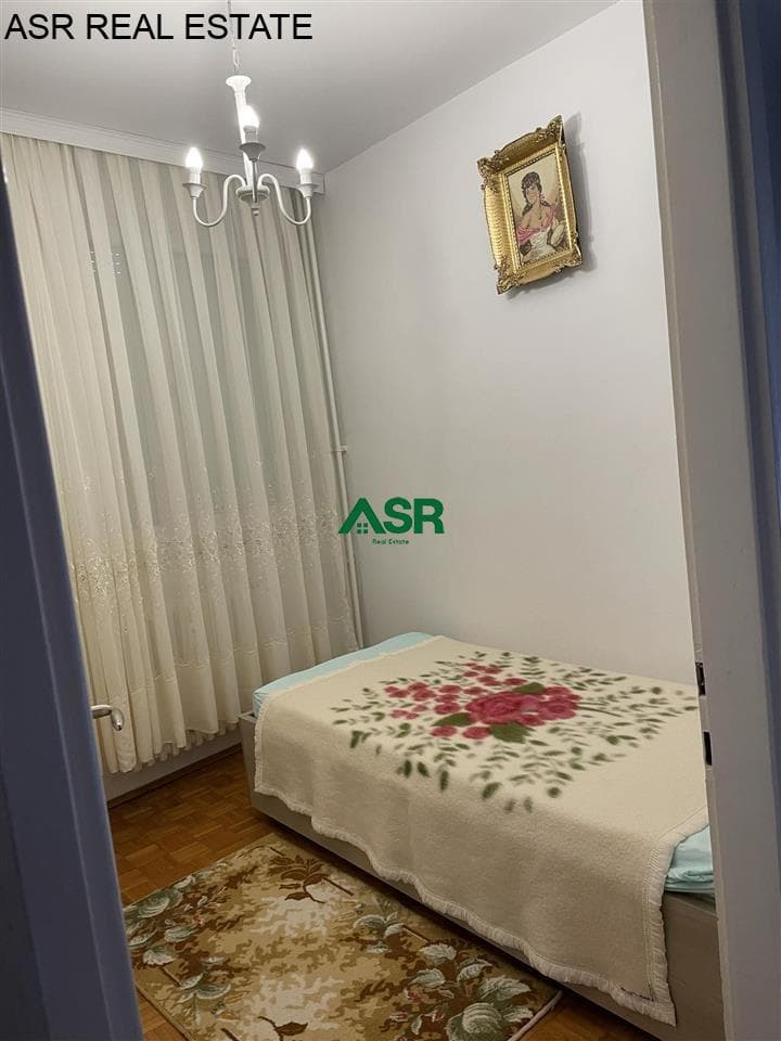 Lëshohet banesa me qira në lagjën Qender