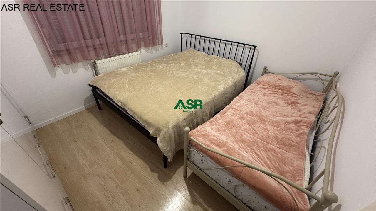 Banesë 63m2 me qira në lagjen e Muhaxhereve, perballe Hotel Afa.