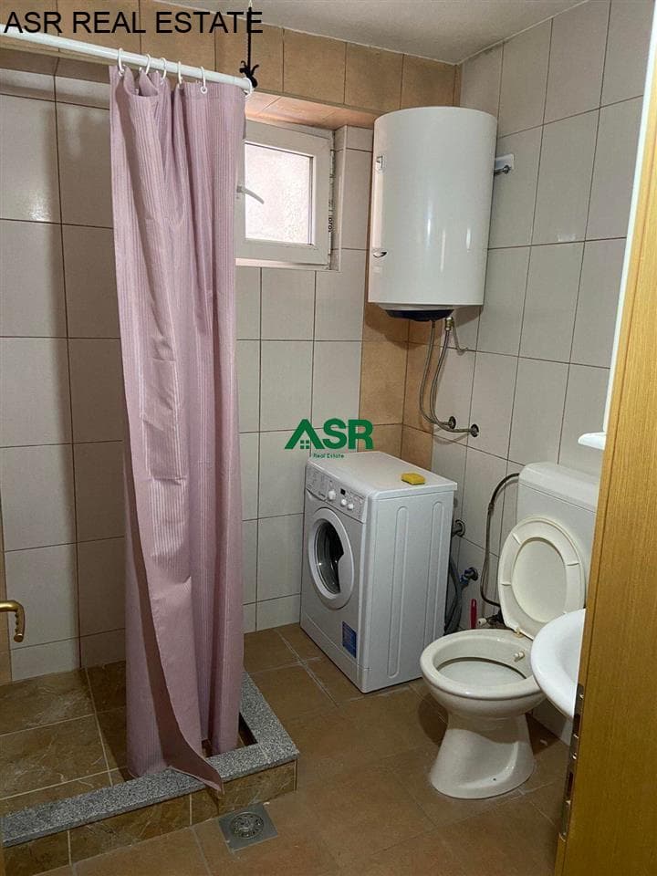 Lëshohet banesa me qera në lagjën e Spitalit 2