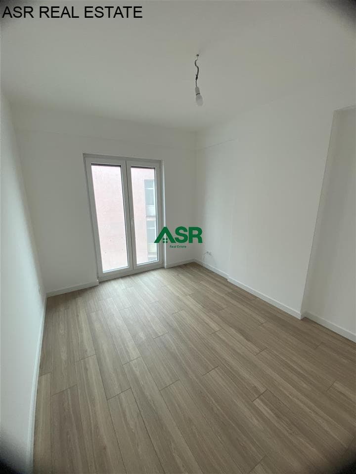Banesë 89m2 ne Shitje në lagjen Bregu i diellit